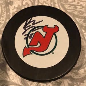 New Jersey Devils signed puck